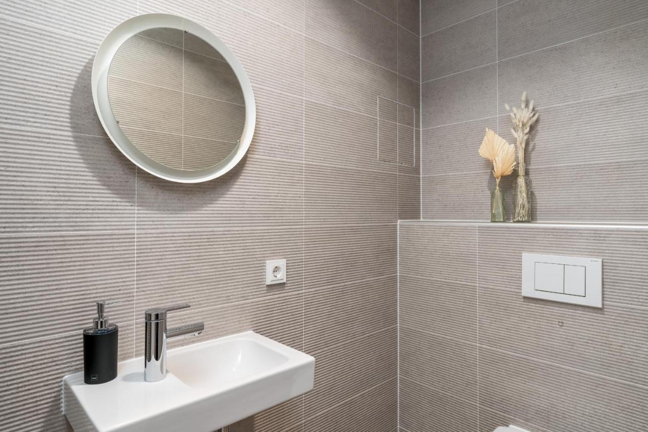Cassel Loftss - Comfort Apartment - Barrierefrei - 112Qm Offenes Wohnen - Grosse Terrasse エクステリア 写真